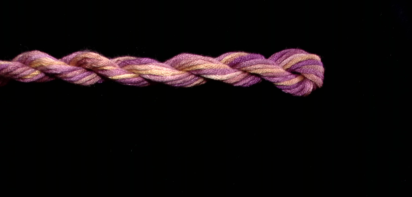 332 Hazelnut Waterlilies