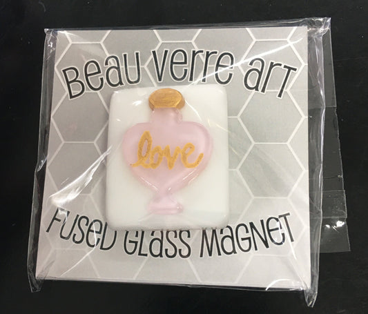 Beau Verre Love Perfume Bottle Glass Needle Minder