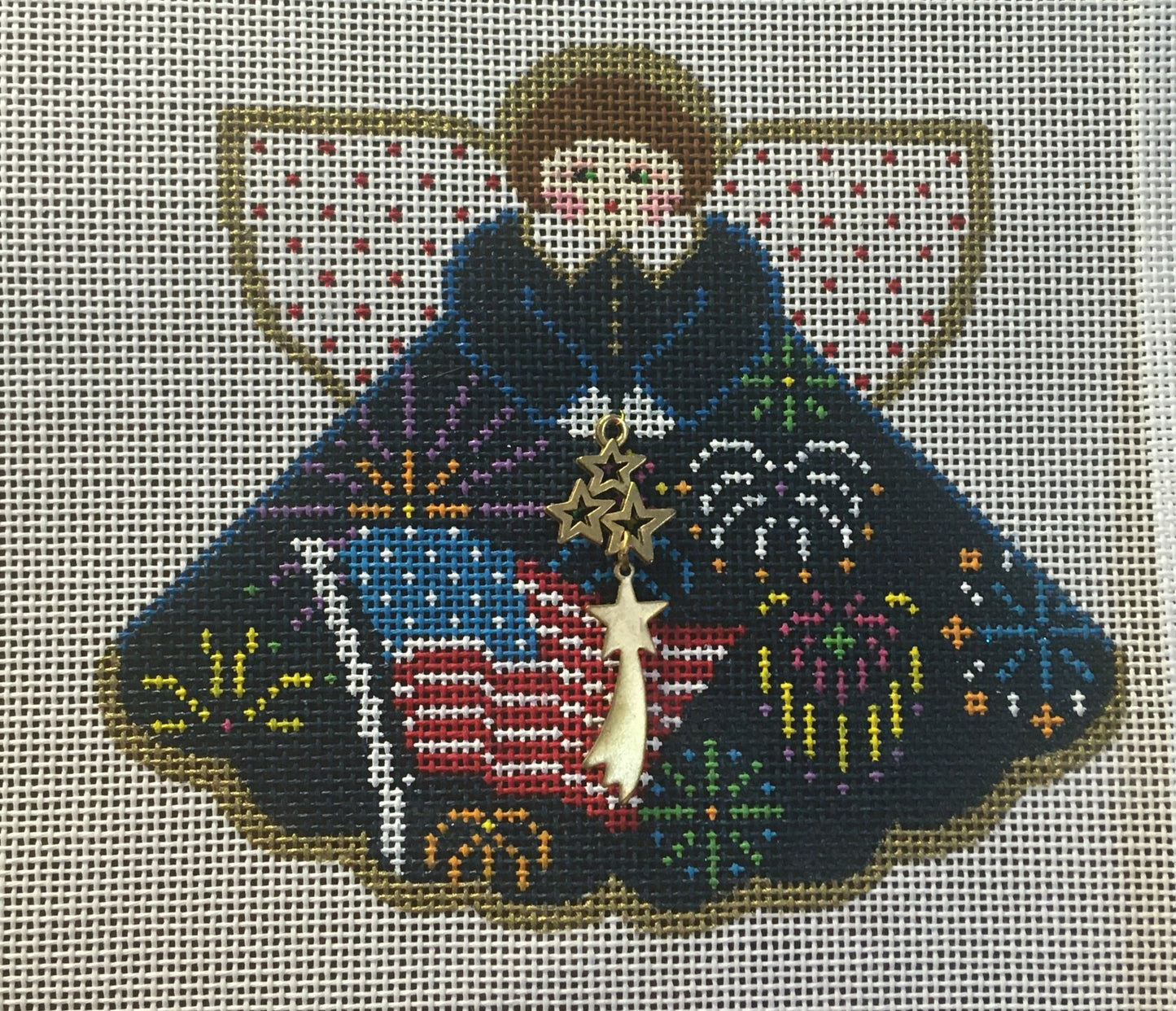 PP996GR Fireworks Angel