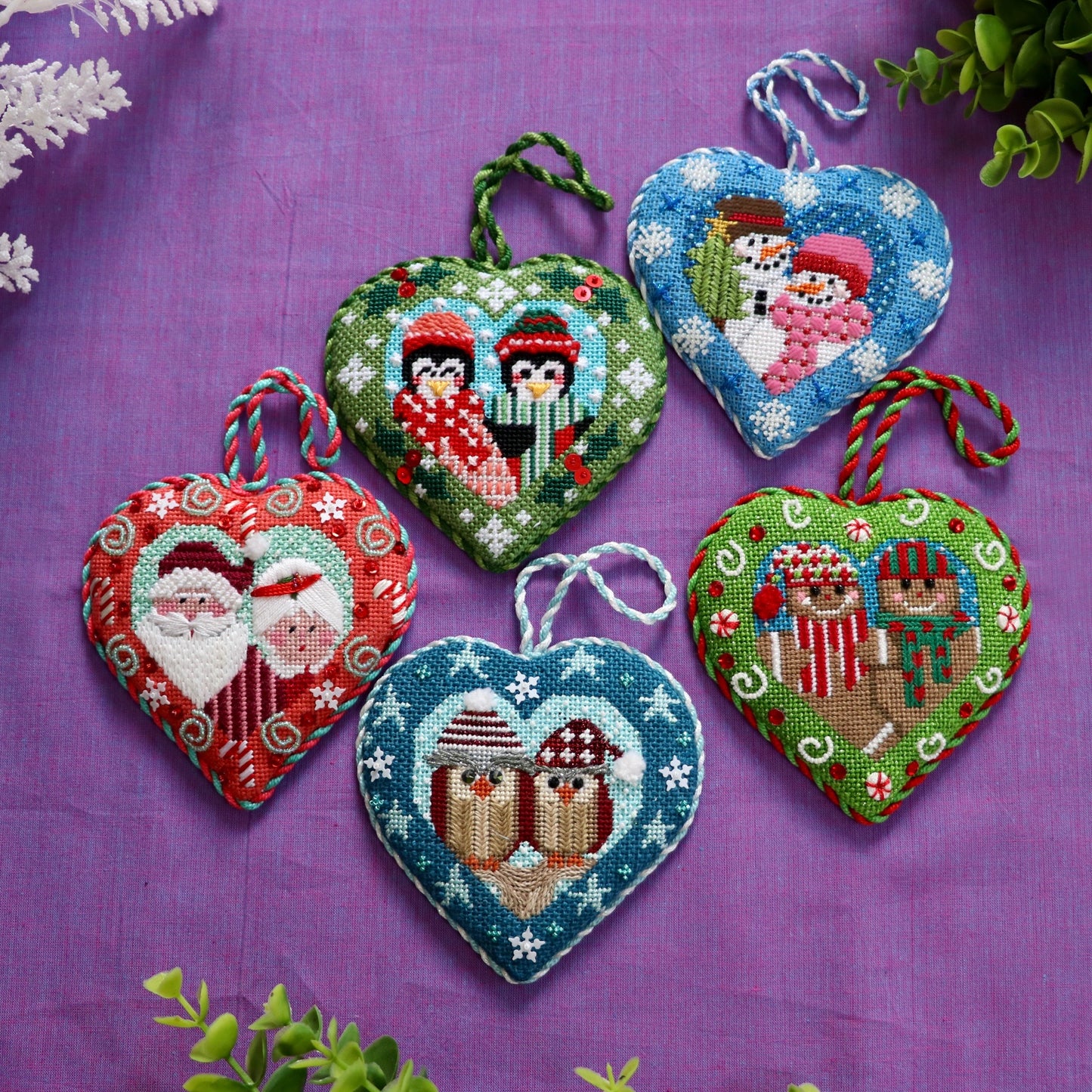 Holiday Hearts Club