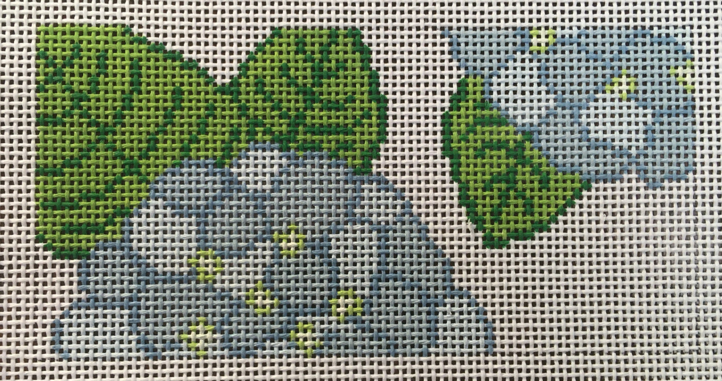 FLR102A-2 Blue Hydrangea Clutch