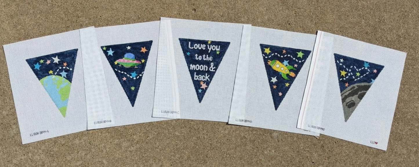 LL-BUN-3844 Love You to the Moon and Back Garland