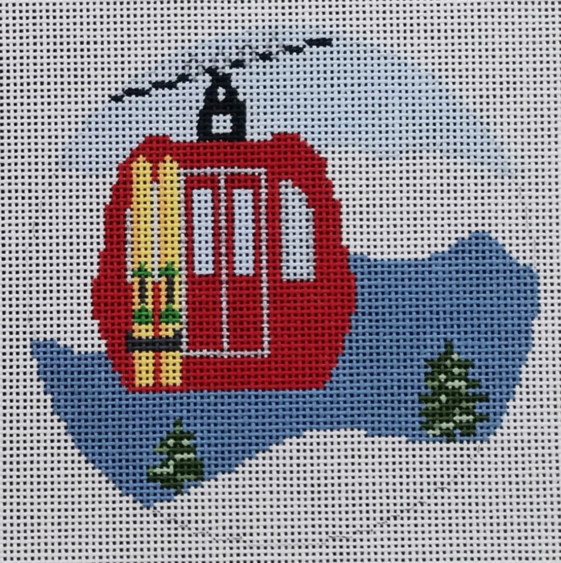 R28 Gondola with Skis