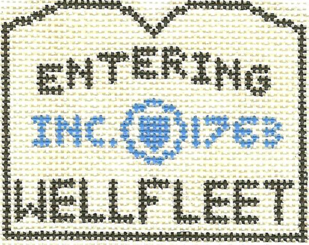 586 Entering Wellfleet Sign