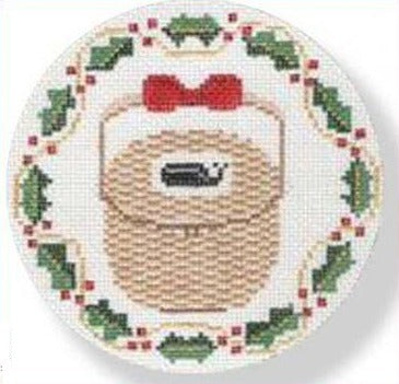 MBM-XO5 Nantucket Basket with Holly Border