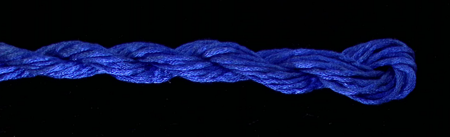 7041 Clear Blue Soie Cristale