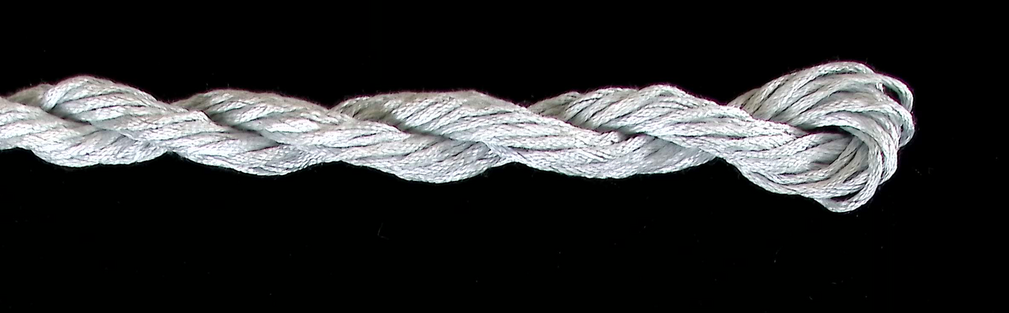 7046 Clear Blue Soie Cristale