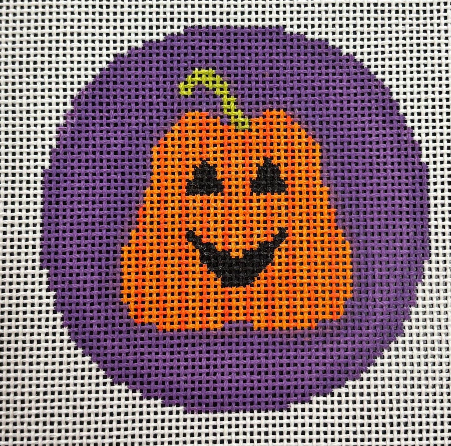 O234B Jack 'O Lantern Round