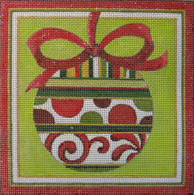 HO111 Red and Green Ornament