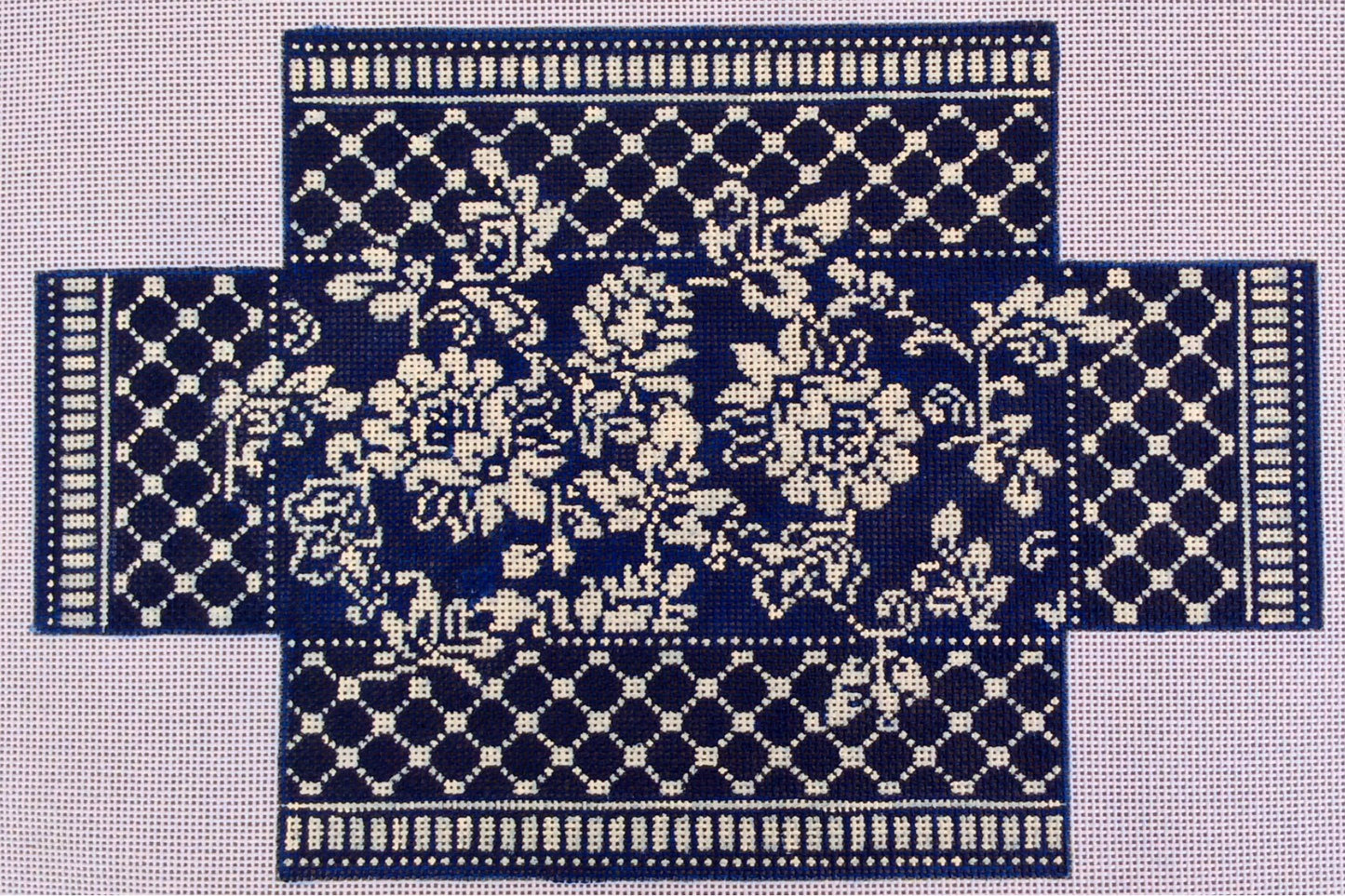 WG12856 Navy Damask Brick Cover