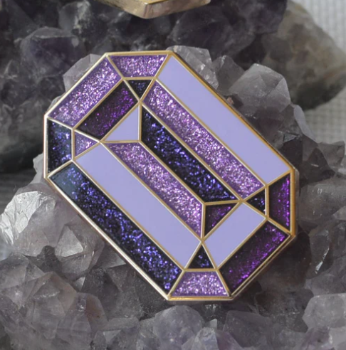 Amethyst "The Dutchess" Needle Minder