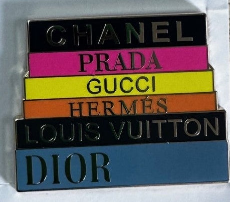 Designer Books Needle Minder