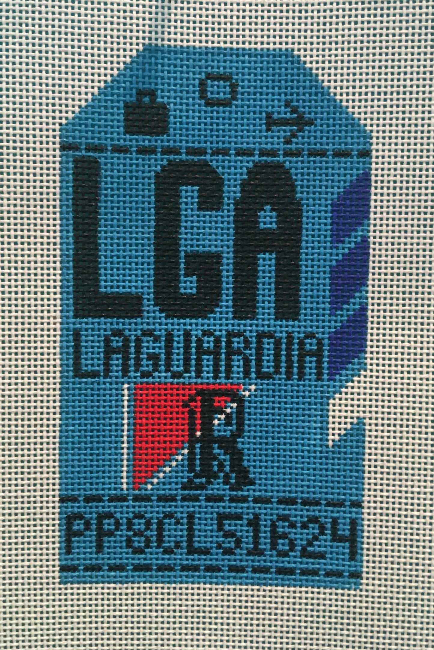 HN LGA La Guardia Retro Travel Tag