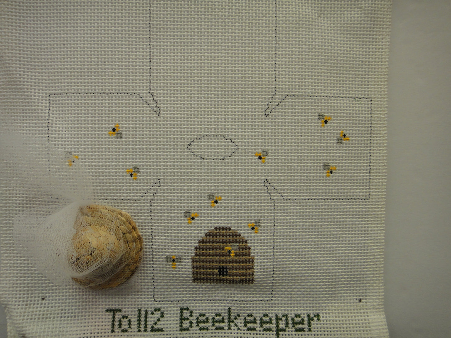 TO112 Bee Keeper