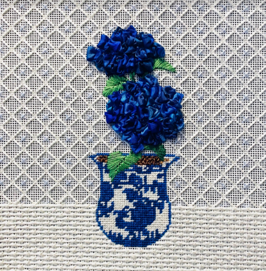 Hydrangeas in Blue and White Vase Kit and Recorded Class