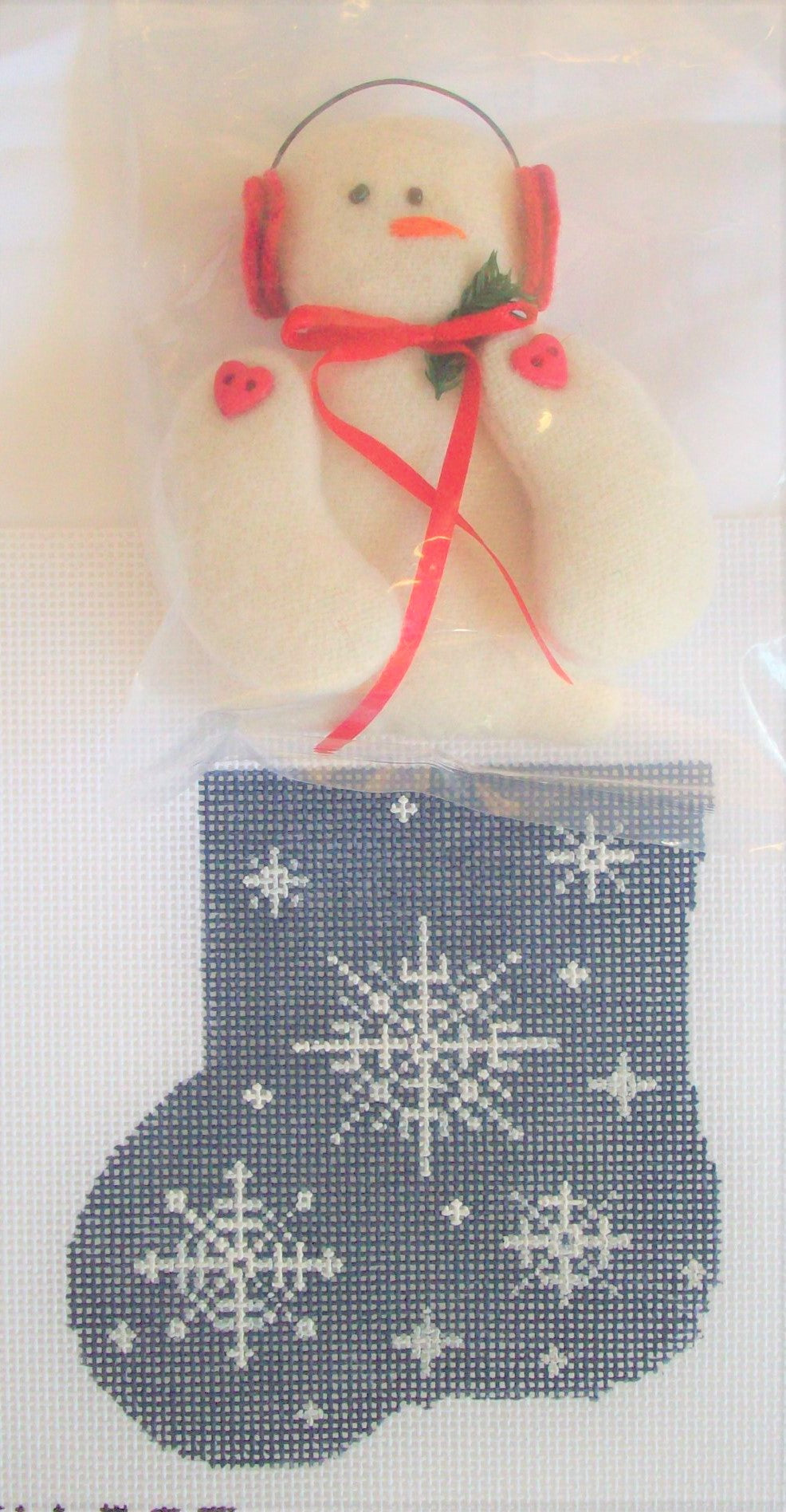 CM237 Snowflake Mini Sock with Snowman Insert